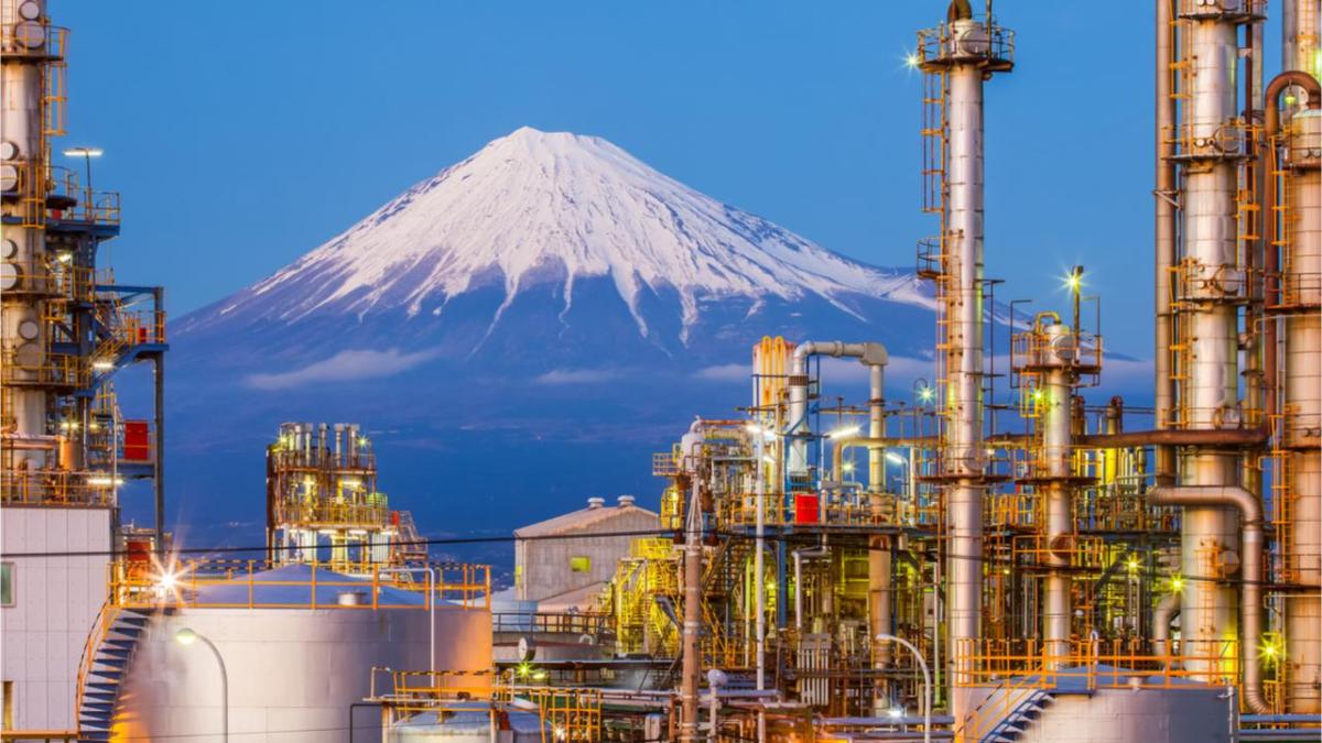 Instalaciones petrolíferas y gasistas en Japón.