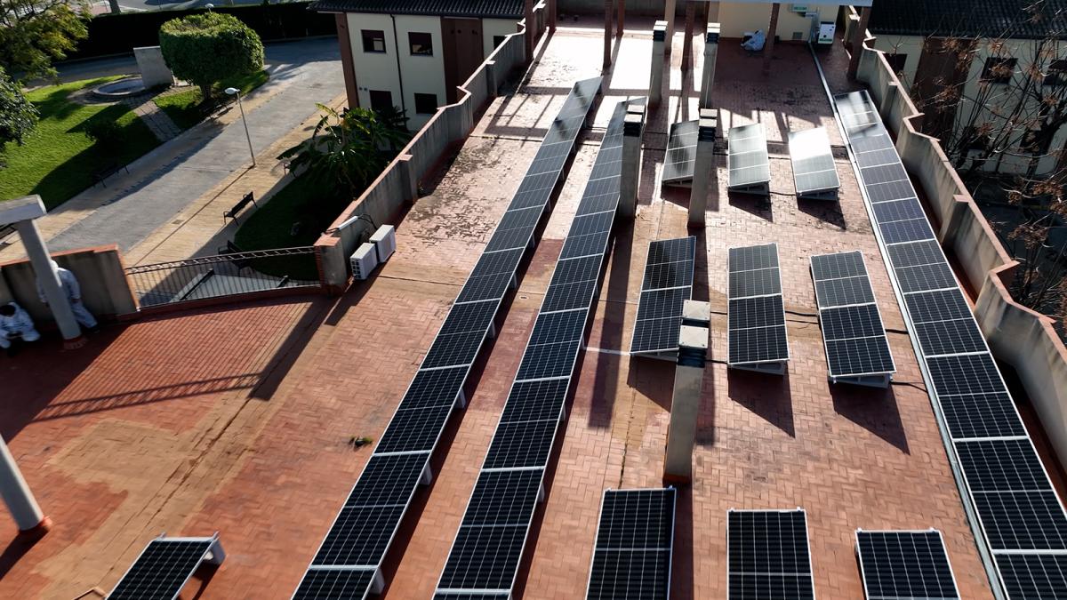 Iberdrola construye cuatro nuevas comunidades solares en Cantabria