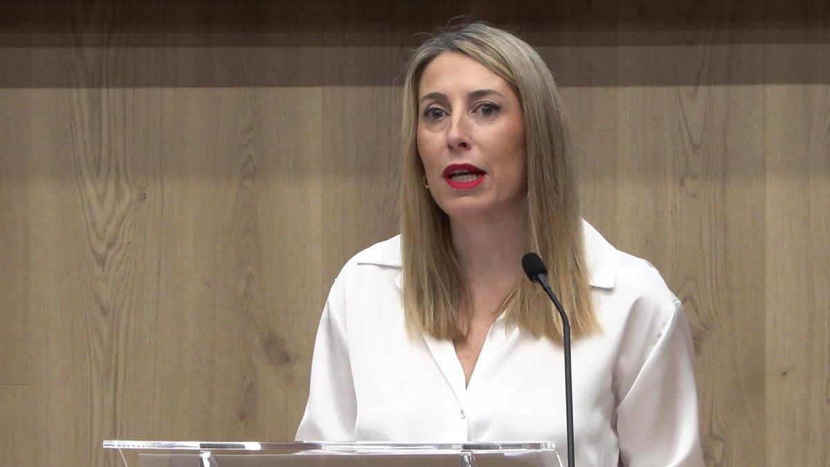 La presidenta de la Junta de Extremadura, María Guardiola.