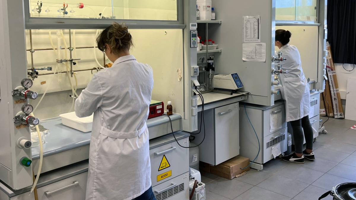 Repsol y Eurecat ponen en marcha una alianza para acelerar la innovación y la competitividad industrial.