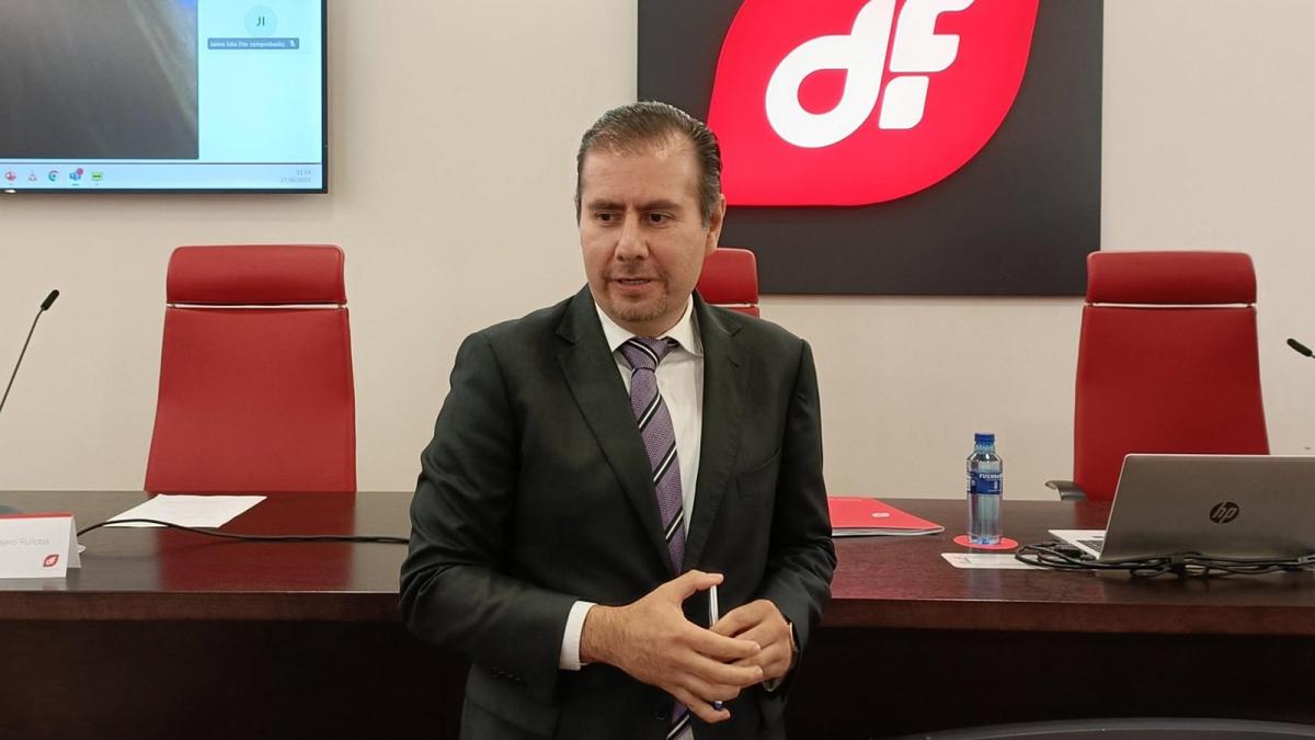 El presidente de Duro Felguera se compromete a ejecutar medidas para lograr una empresa "viable y con futuro"